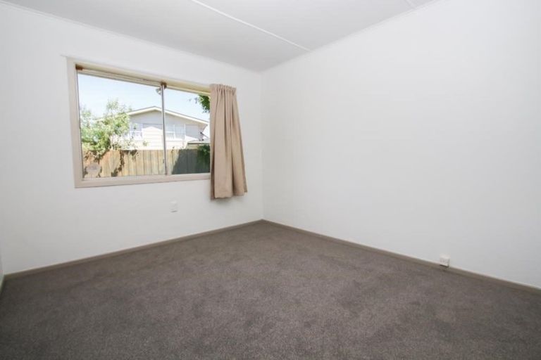 Photo of property in 23 Berkley Avenue, Hillcrest, Hamilton, 3216