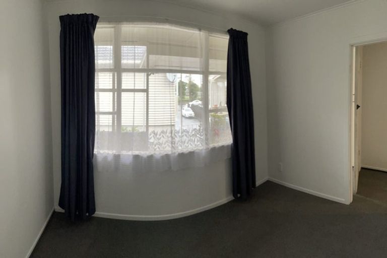 Photo of property in 5b Rosebank Road, Avondale, Auckland, 1026