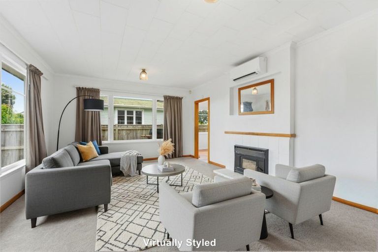 Photo of property in 12 Belvedere Crescent, Takaro, Palmerston North, 4412
