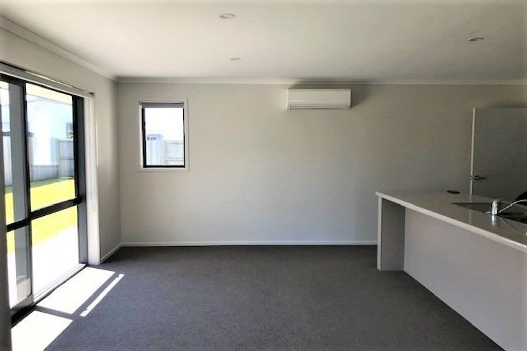 Photo of property in 41 Kohekohe Road, Papamoa Beach, Papamoa, 3118