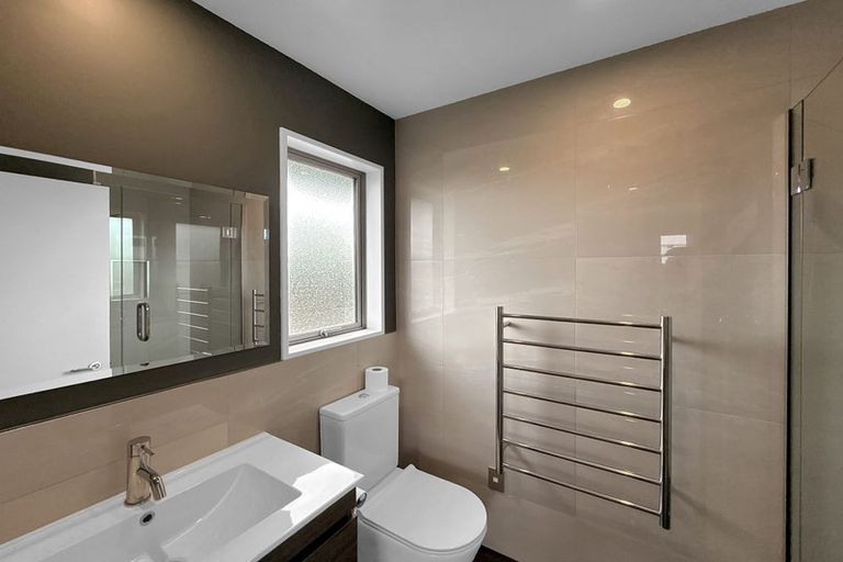 Photo of property in 63 Springfield Road, St Albans, Christchurch, 8014