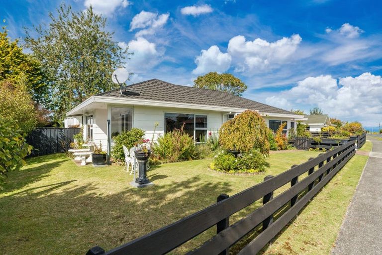 Photo of property in 71 Acacia Bay Road, Nukuhau, Taupo, 3330