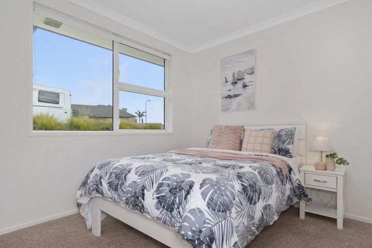 Photo of property in 19 Louise Drive, Ohauiti, Tauranga, 3112
