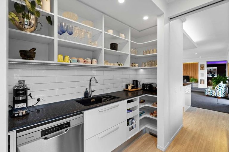 Photo of property in 20 Mcneish Place, Pokeno, 2402