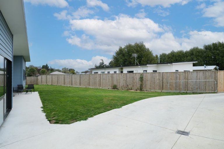 Photo of property in 5 Gibson Place, Dannevirke, 4930