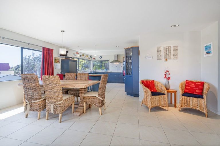 Photo of property in 1 Centreway, Pauanui, Hikuai, 3579