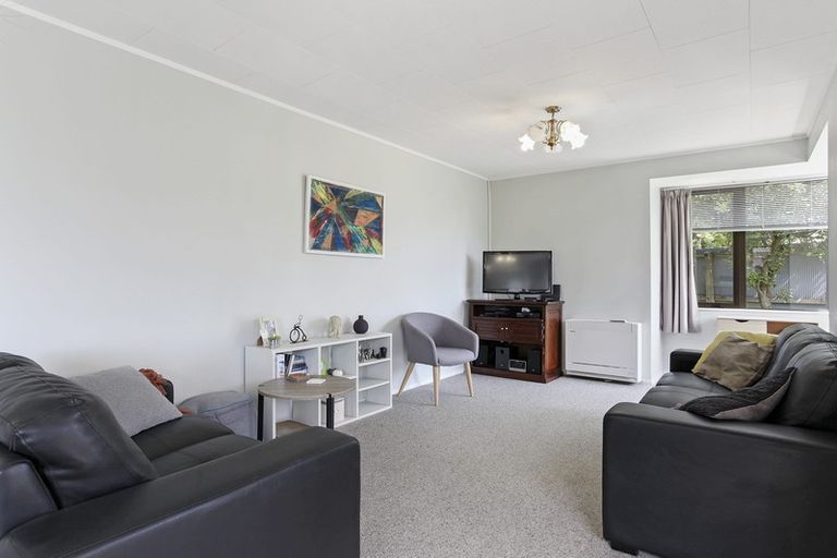 Photo of property in 149 Centaurus Road, Saint Martins, Christchurch, 8022