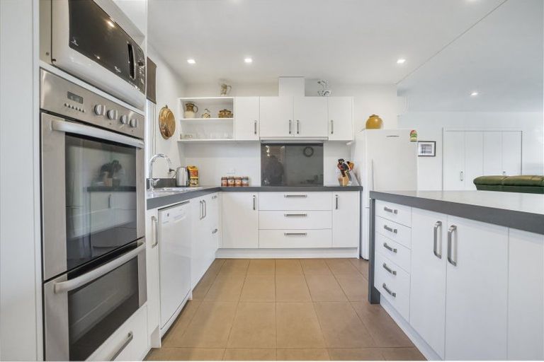 Photo of property in 150 Mackenzie Street, Winton, 9720