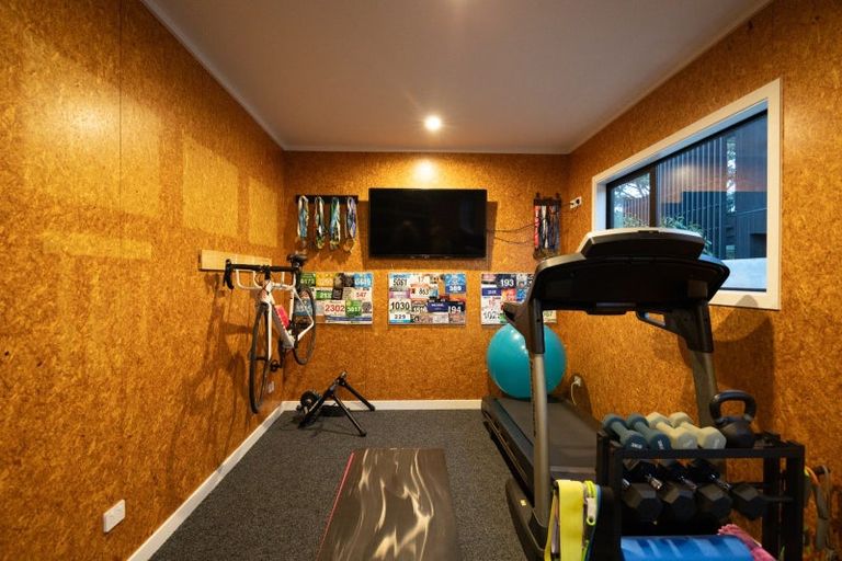 Photo of property in 7 Kanuka Drive, Hokowhitu, Palmerston North, 4410