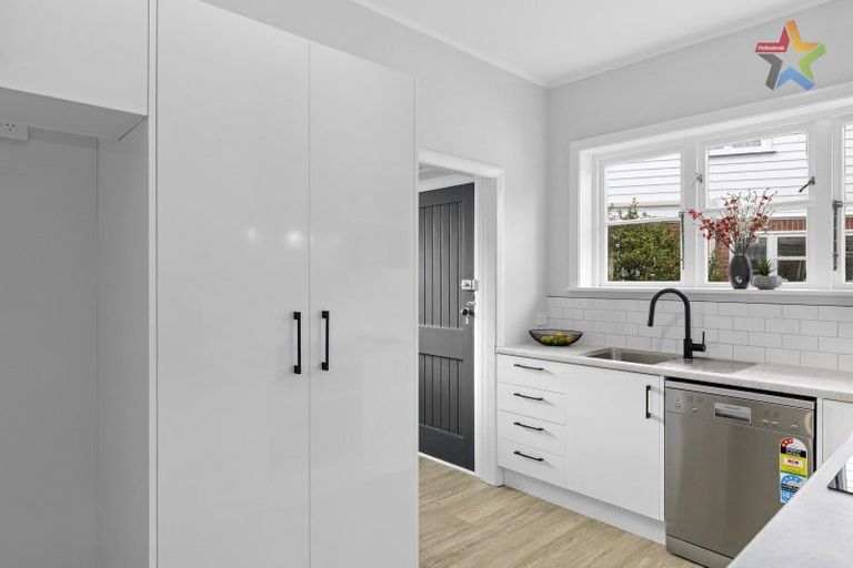 Photo of property in 72 Witako Street, Epuni, Lower Hutt, 5011