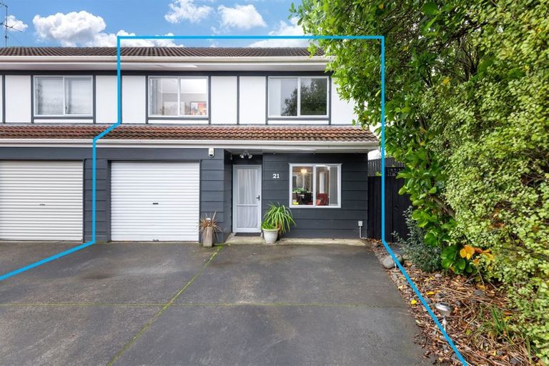 Photo of property in 21/24 Eastglen Road, Glen Eden, Auckland, 0602