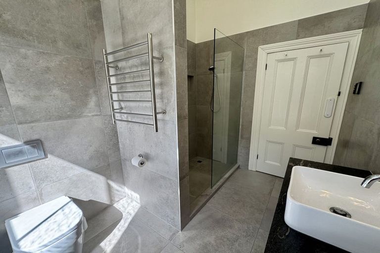 Photo of property in 18 Burgess Road, Devonport, Auckland, 0624