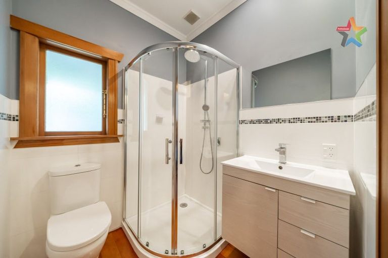 Photo of property in 35 Kiwi Street, Alicetown, Lower Hutt, 5010