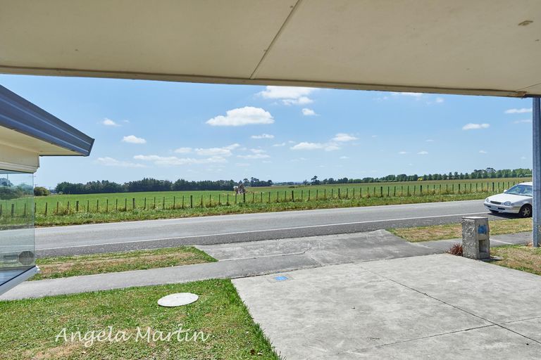 Photo of property in 96 Kelvin Grove Road, Kelvin Grove, Palmerston North, 4414