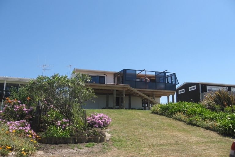 Photo of property in 396 Pukehina Parade, Pukehina, Te Puke, 3189