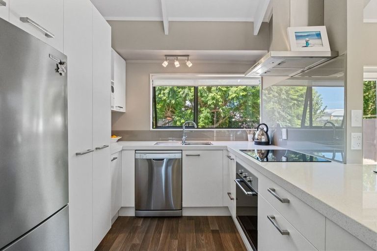 Photo of property in 9 Coronation Row, Pauanui, Hikuai, 3579