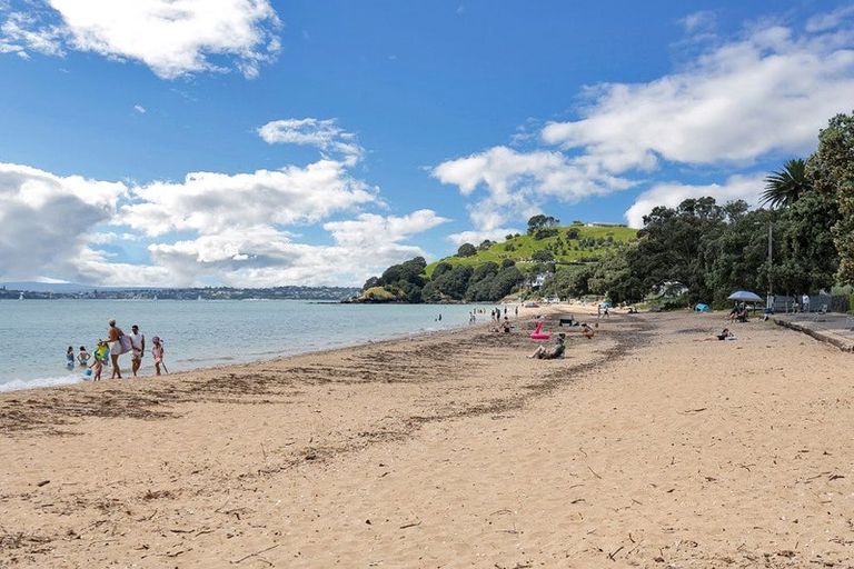 Photo of property in 3/99 Vauxhall Road, Devonport, Auckland, 0624