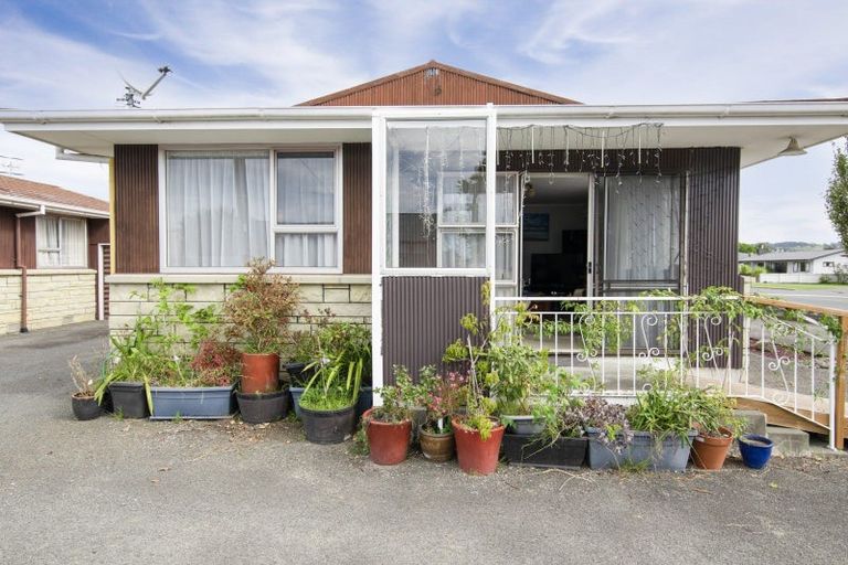 Photo of property in 1/82 Gloucester Street, Greenmeadows, Napier, 4112