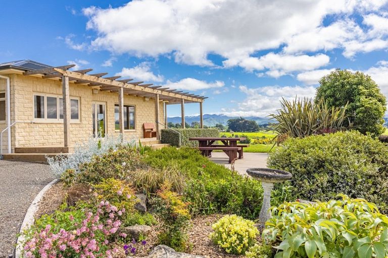 Photo of property in 68 Fauvels Road, Eketahuna, 4996