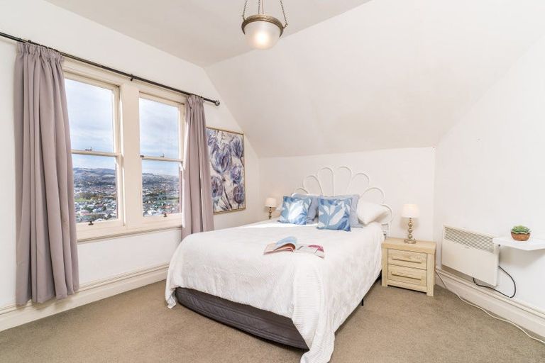 Photo of property in 38 Easther Crescent, Kew, Dunedin, 9012