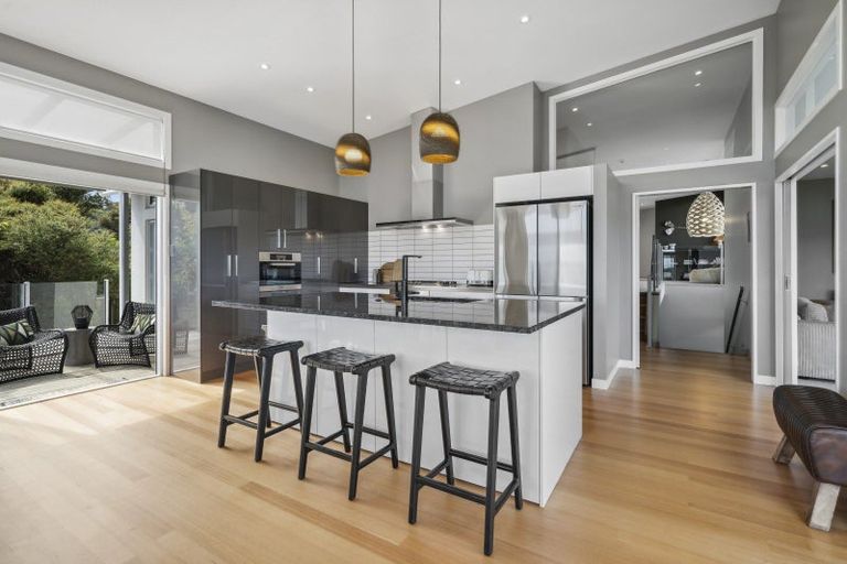 Photo of property in 14 Dornoch Place, Papakowhai, Porirua, 5024