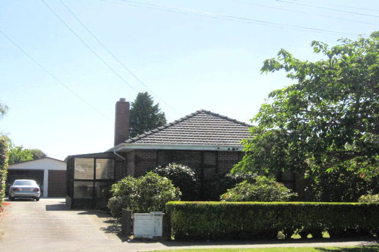Photo of property in 10 Isleworth Road, Bishopdale, Christchurch, 8053