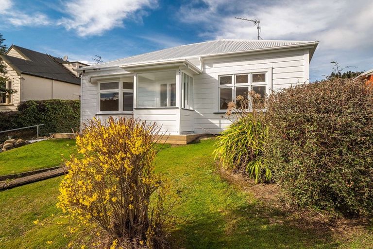 Photo of property in 14 Shand Street, Green Island, Dunedin, 9018