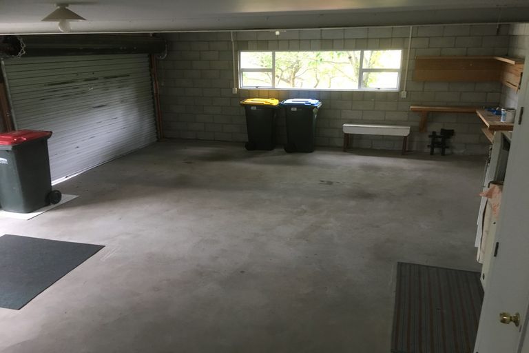 Photo of property in 18 Craig Place, Bridge Hill, Alexandra, 9320