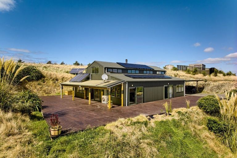 Photo of property in 1029 Ohariu Valley Road, Ohariu, Wellington, 6037
