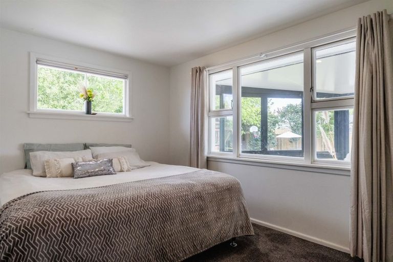 Photo of property in 13 Gladson Avenue, Sockburn, Christchurch, 8042