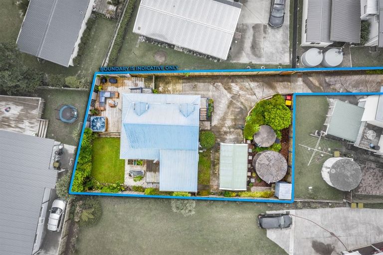 Photo of property in 6b Dobell Road, Stanmore Bay, Whangaparaoa, 0932