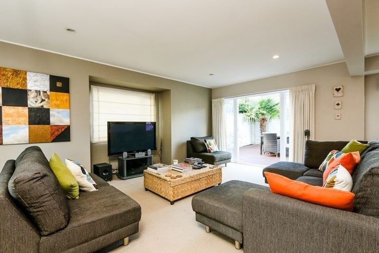 Photo of property in 1/15 Morrow Avenue, Bucklands Beach, Auckland, 2012