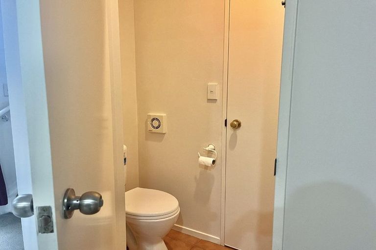 Photo of property in Tuscany Towers, 14/1 Ambrico Place, New Lynn, Auckland, 0600