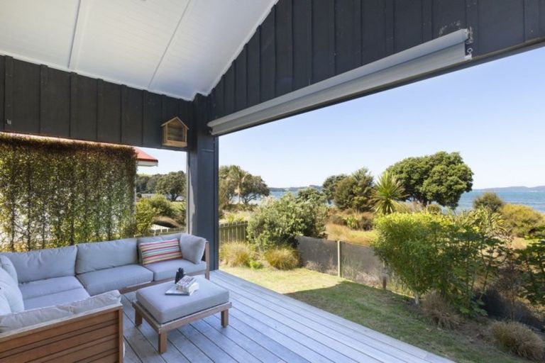 Photo of property in 26 Schooner Avenue, Snells Beach, 0920