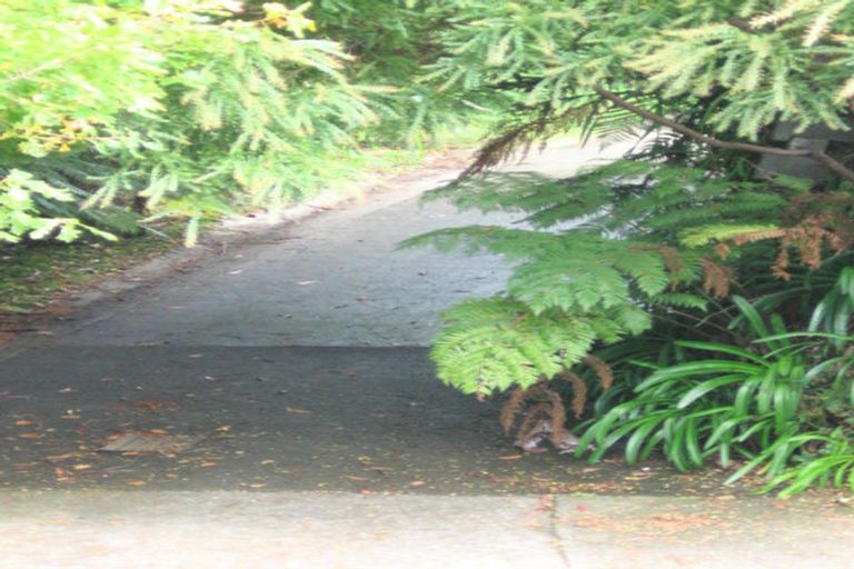 Photo of property in 18 Forest Road, Pinehaven, Upper Hutt, 5019