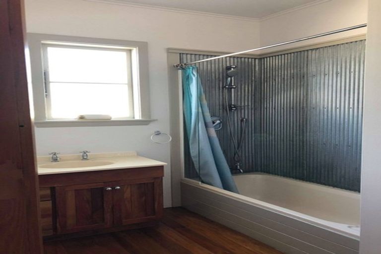 Photo of property in 156 Edinburgh Street, Spreydon, Christchurch, 8024