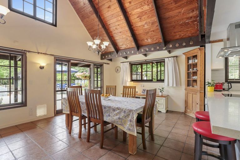 Photo of property in 29 Carter Road, Oratia, Auckland, 0604