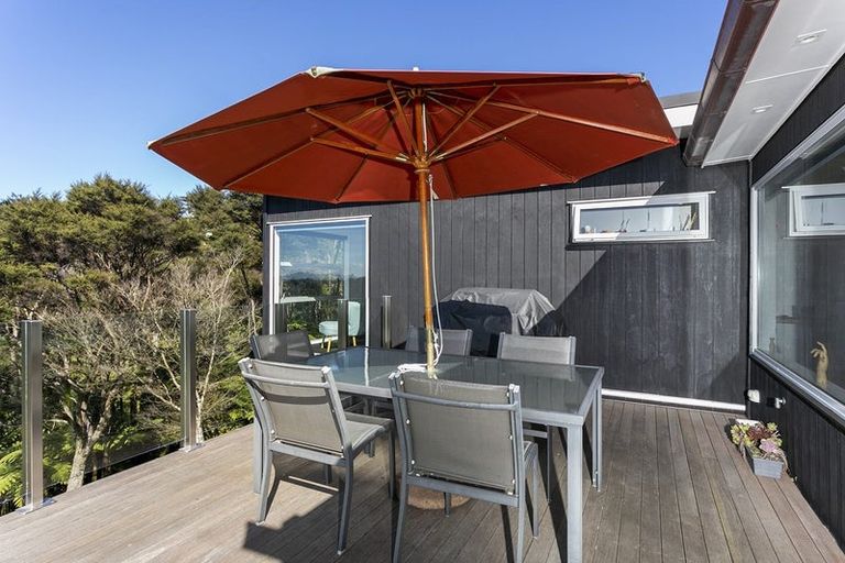 Photo of property in 58 Kopiko Road, Titirangi, Auckland, 0604