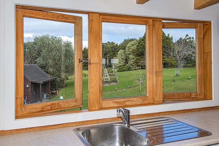 Photo of property in 61 Waipuna Road, Maunu, Whangarei, 0110