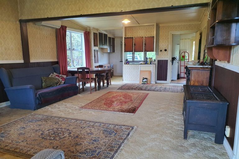 Photo of property in 1 Lansdowne Street, Clifton, Takaka, 7183