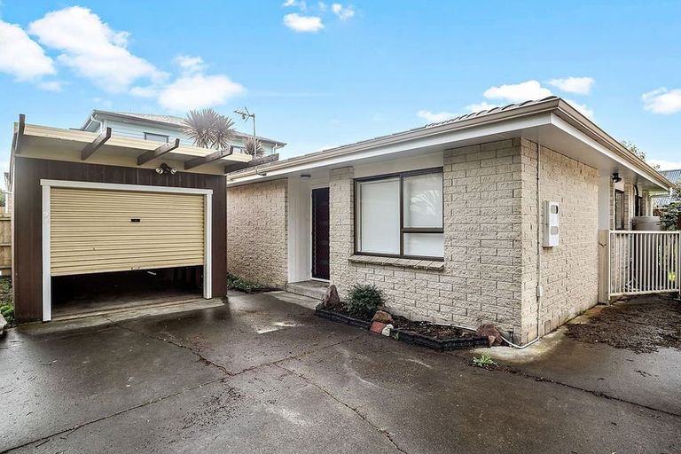 Photo of property in 4/9 Allen Avenue, Papatoetoe, Auckland, 2025
