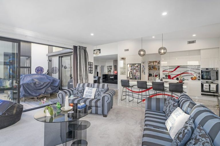 Photo of property in 43 Aquila Drive, Whitianga, 3510