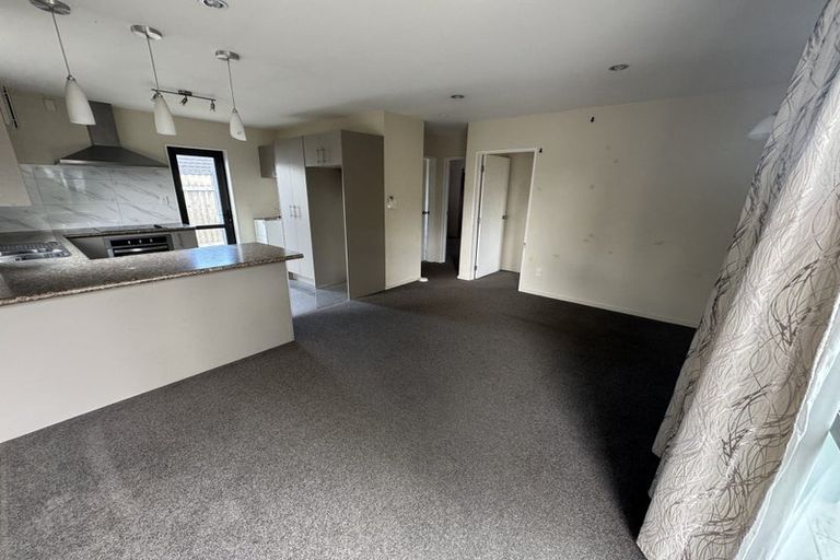 Photo of property in 26 Nile Road, Kelston, Auckland, 0602