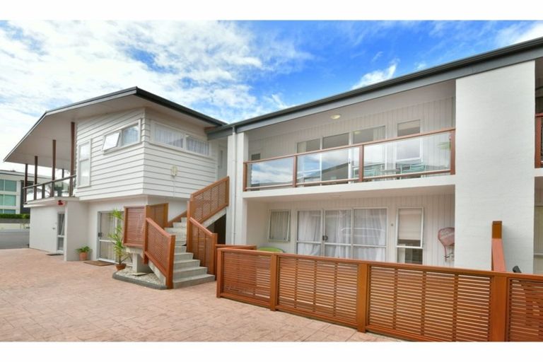 Photo of property in 4/416 Hibiscus Coast Highway, Orewa, 0931