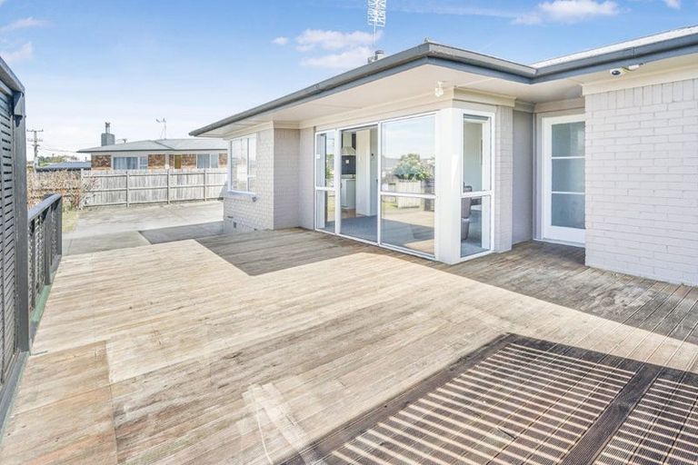 Photo of property in 1 Mears Road, St Andrews, Hamilton, 3200