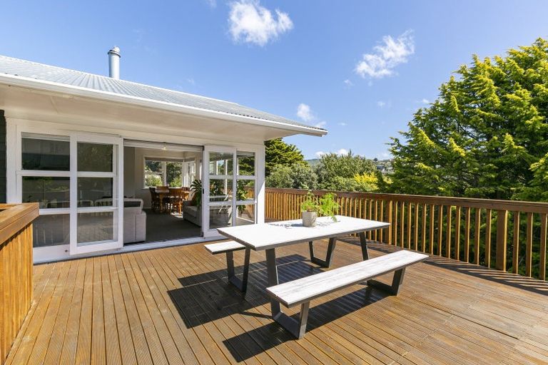 Photo of property in 23 Lynda Avenue, Paparangi, Wellington, 6037