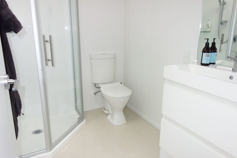 Photo of property in 2/388 Montreal Street, Christchurch Central, Christchurch, 8013