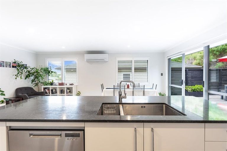 Photo of property in 14 Champers Way, Warkworth, 0910