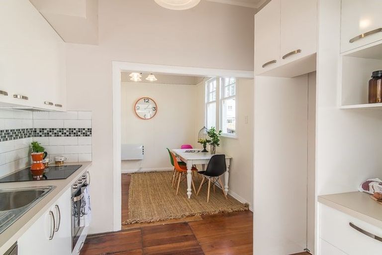 Photo of property in 33 Herald Street, Berhampore, Wellington, 6023