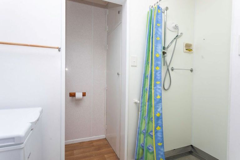 Photo of property in 8 Mccallum Street, Dannevirke, 4930